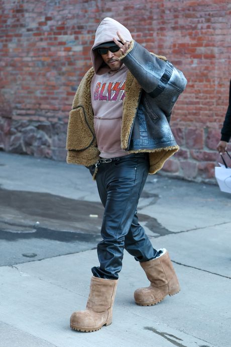 *EXCLUSIVE* Rapper Future Bundles Up in Balenciaga for Winter Shopping Trip in Aspen