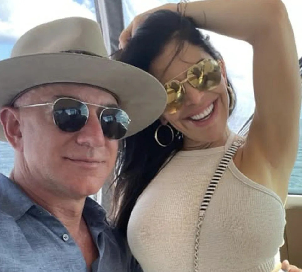 The lovebirds also hold the keys to an expansive ranch in West Texas, just north of Van Horn. <span class="image-credit">(laurenwsanchez/Instagram)</span>