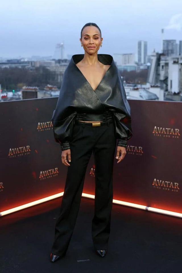 Zoe Saldaña, Avatar: Fire and Ash Paris photocall, Dec 2025