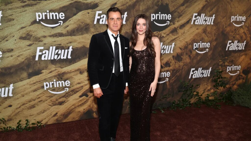 Nicole Brydon Bloom pregnant following Justin Theroux wedding