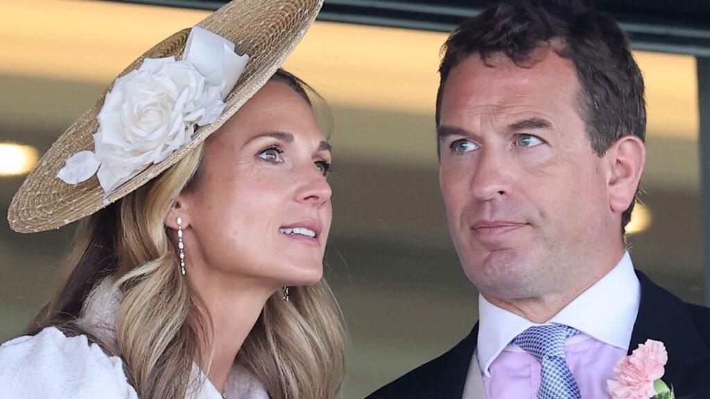 Peter Phillips' fiancée Harriet Sperling joins the royal 'inner circle' on lavish ski trip with Zara and Mike Tindall wearing £425 festive knit