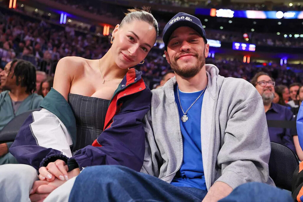 Why Pete Davidson and Elsie Hewitt Are Going ‘Staten Island Normal’ Instead of ‘Weird Hollywood’ for a Baby Name (Exclusive) Why Pete Davidson and Elsie Hewitt Are Going ‘Staten Island Normal’ Instead of ‘Weird Hollywood’ for a Baby Name (Exclusive)