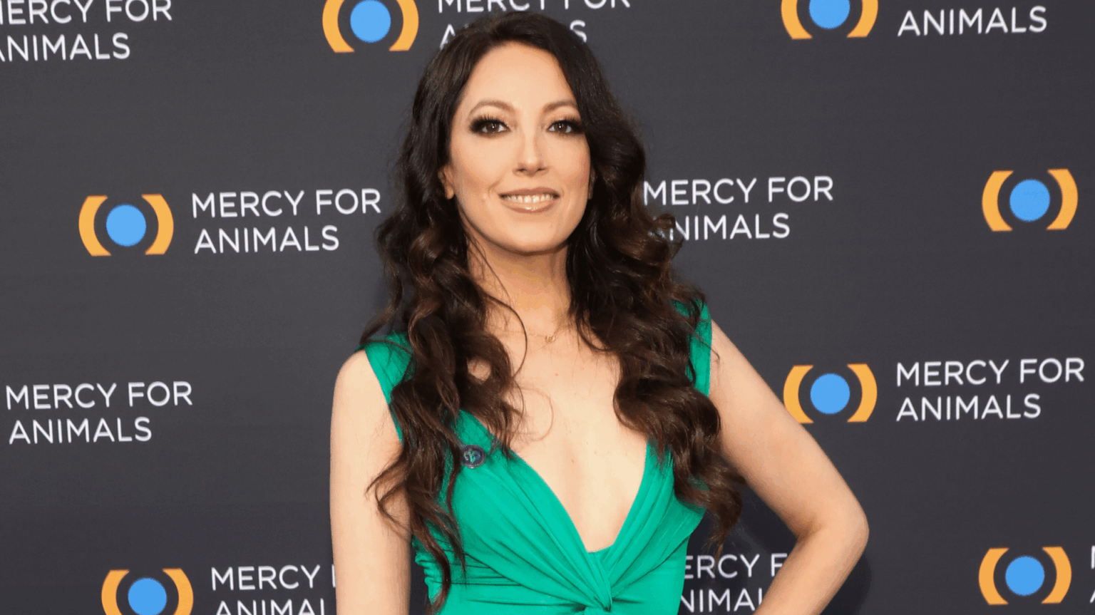 Former Adult Star Jenna Haze Hospitalized After Posting Alarming Images of Bloody Wound