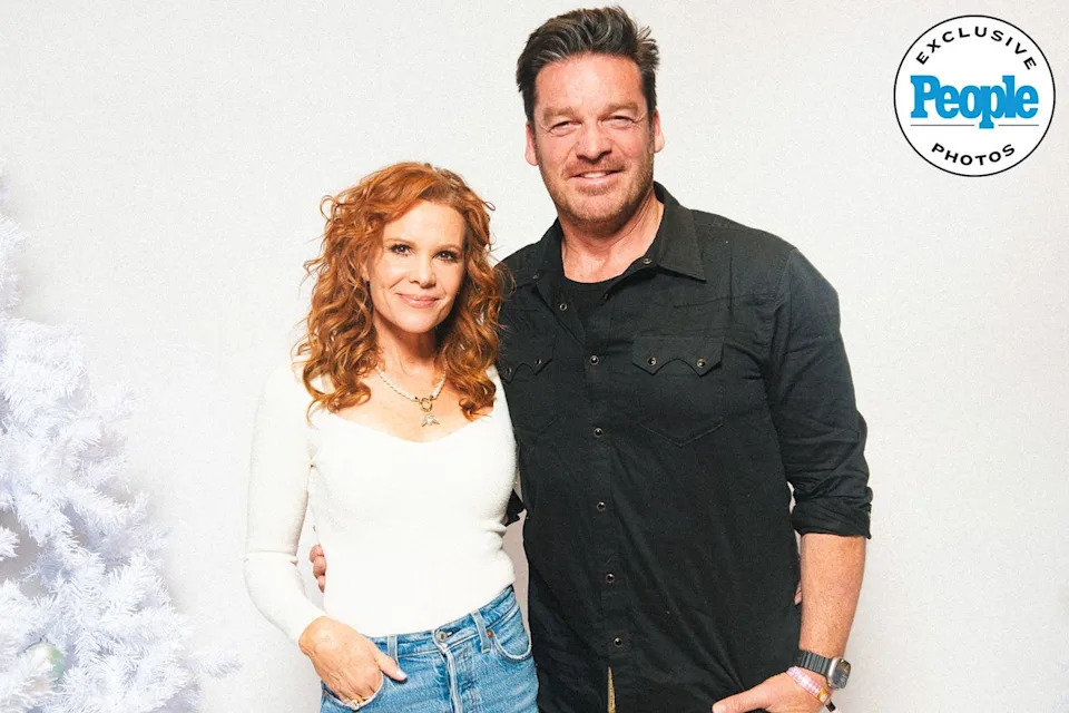 Ben Trivett Robyn Lively and Bart Johnson at the iHeartRadio JingleBall in Inglewood, Calif., on Dec. 5, 2025