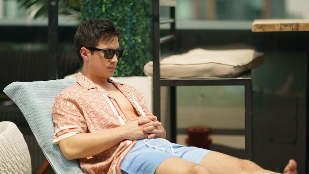 ‘Heated Rivalry’ Star Hudson Williams Responds After Deuxmoi Reveals Alleged Girlfriend and Criticizes the Show’s Acting: ‘I’ve Grown Quite Unfond of You’