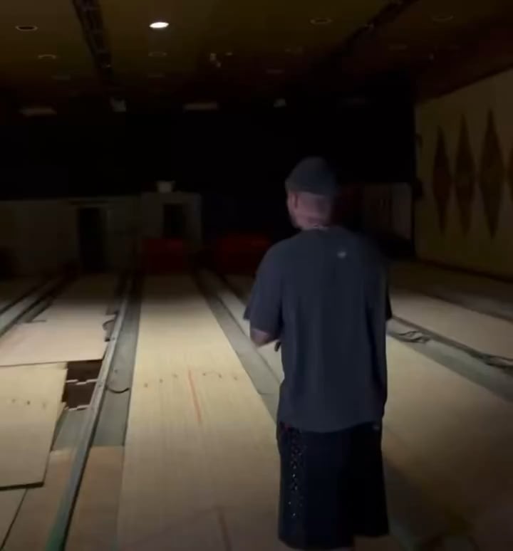 Justin Bieber visits the bowling alley where he shot the “Baby” music video
