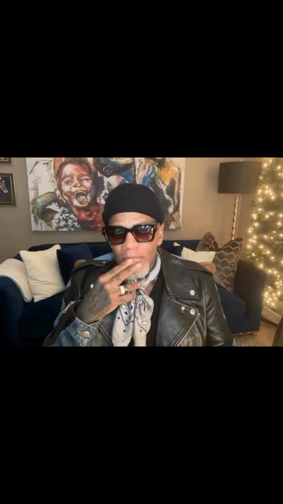 DL Hughley, calls Nicki Minaj out on her hypocrisy when it comes to supporting MAGA!