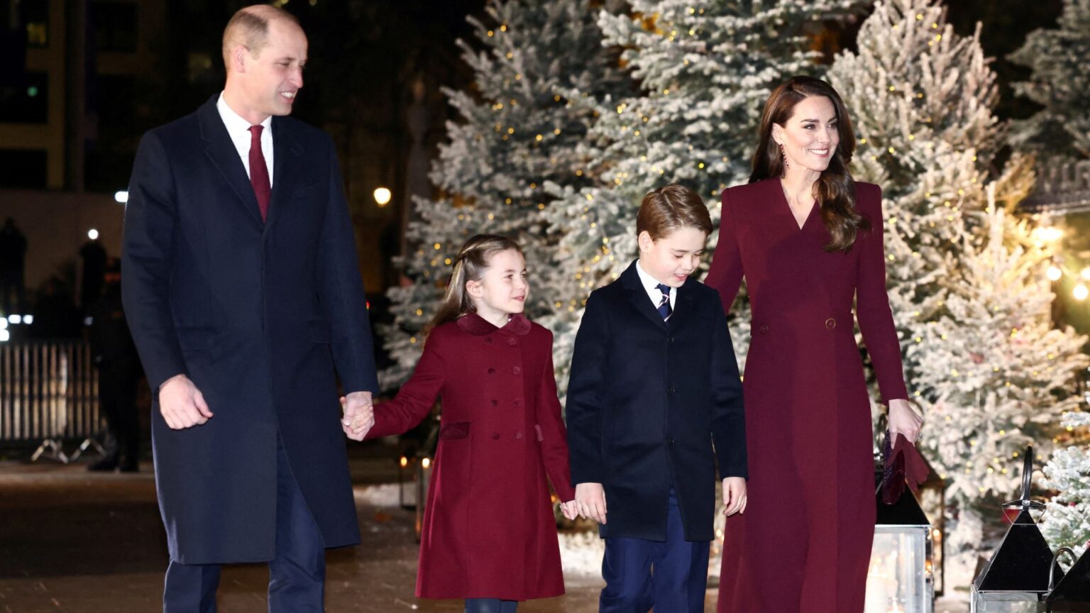 Princess Kate’s Family Share Their Christmas Traditions, From Michael Middleton’s Gift Wrapping to Pippa’s Childhood Memories Princess Kate Family Christmas Traditions