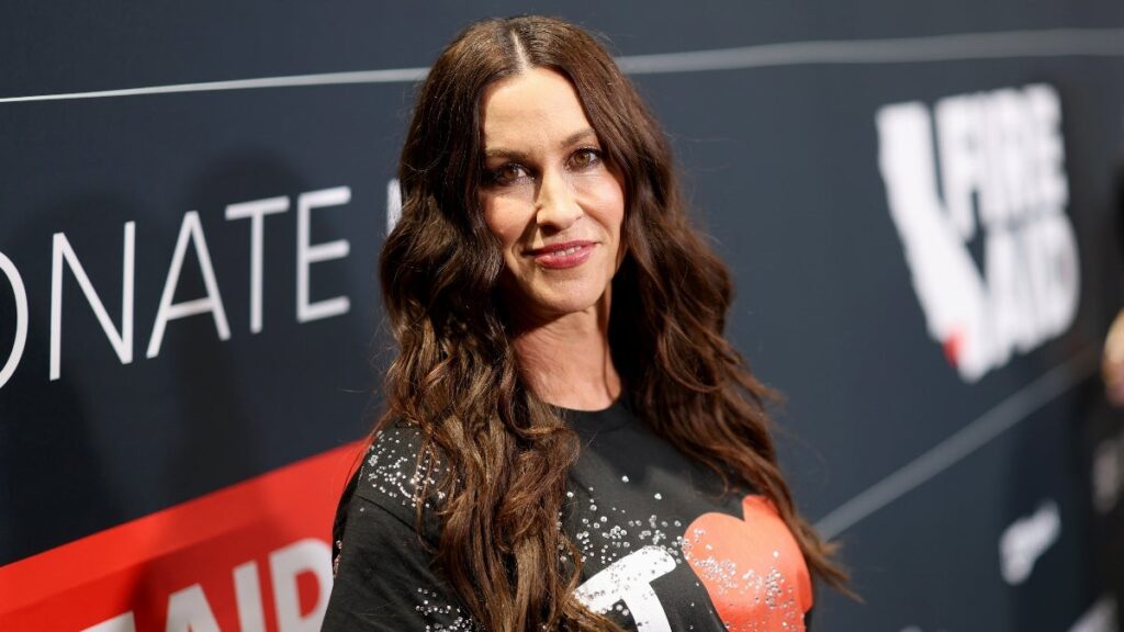 Alanis Morissette Claps Back at ‘Ironic’ Critics 30 Years Later: ‘I’m Obsessed With Linguistics … I Also Don’t Care’ Alanis Morissette Claps Back at 'Ironic' Critics 30 Years Later: 'I'm Obsessed With Linguistics ... I Also Don't Care'