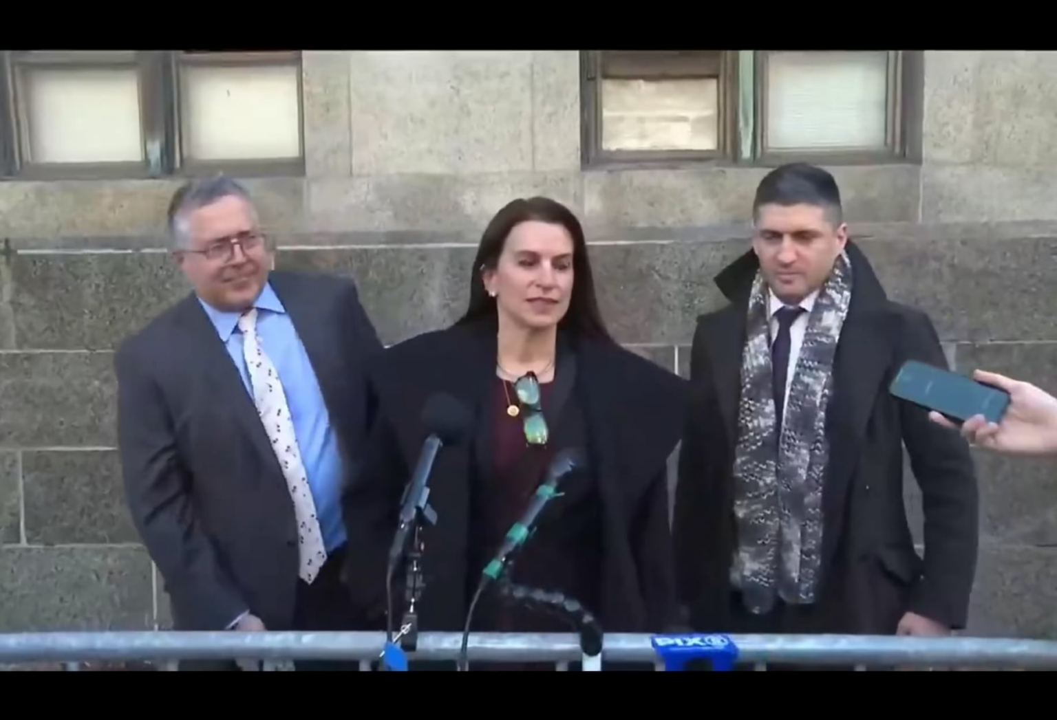 Karen Friedman Agnifilo on NYPD’s statement that Luigi’s mother said this “might be something she could see him doing”: “There is no such statement, it was never made. In fact, it was the opposite, what Mrs.Mangione said was that she could never see her son being a risk to himself or to others” Karen Friedman Agnifilo on NYPD’s statement that Luigi’s mother said this “might be something she could see him doing”: “There is no such statement, it was never made. In fact, it was the opposite, what Mrs.Mangione said was that she could never see her son being a risk to himself or to others”
