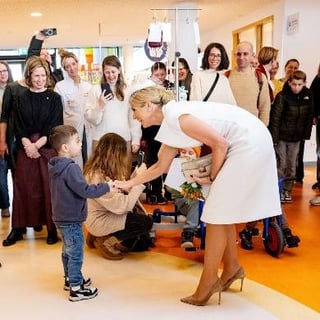 Maxima visits the Princess Maxima Center for Children’s Oncology to celebrate partnership with IAEA to improve radiotherapy unit