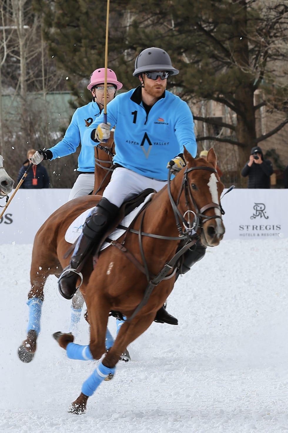 aspen, co prince harry was seen in aspen enjoying a game of polo, showcasing his skill and passion for the sport during the lively match. pictured: prince harry backgrid usa 17 december 2025 usa: +1 310 798 9111 / usasales@backgrid.com uk: +44 208 344 2007 / uksales@backgrid.com *uk clients pictures containing children please pixelate face prior to publication*