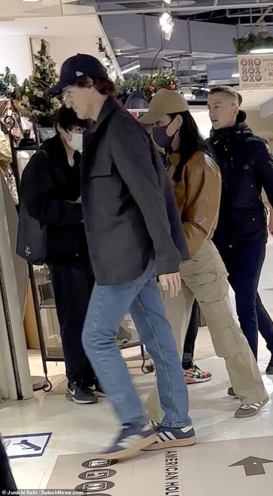 Katy Perry and Justin Trudeau spotted in Tokyo, Japan