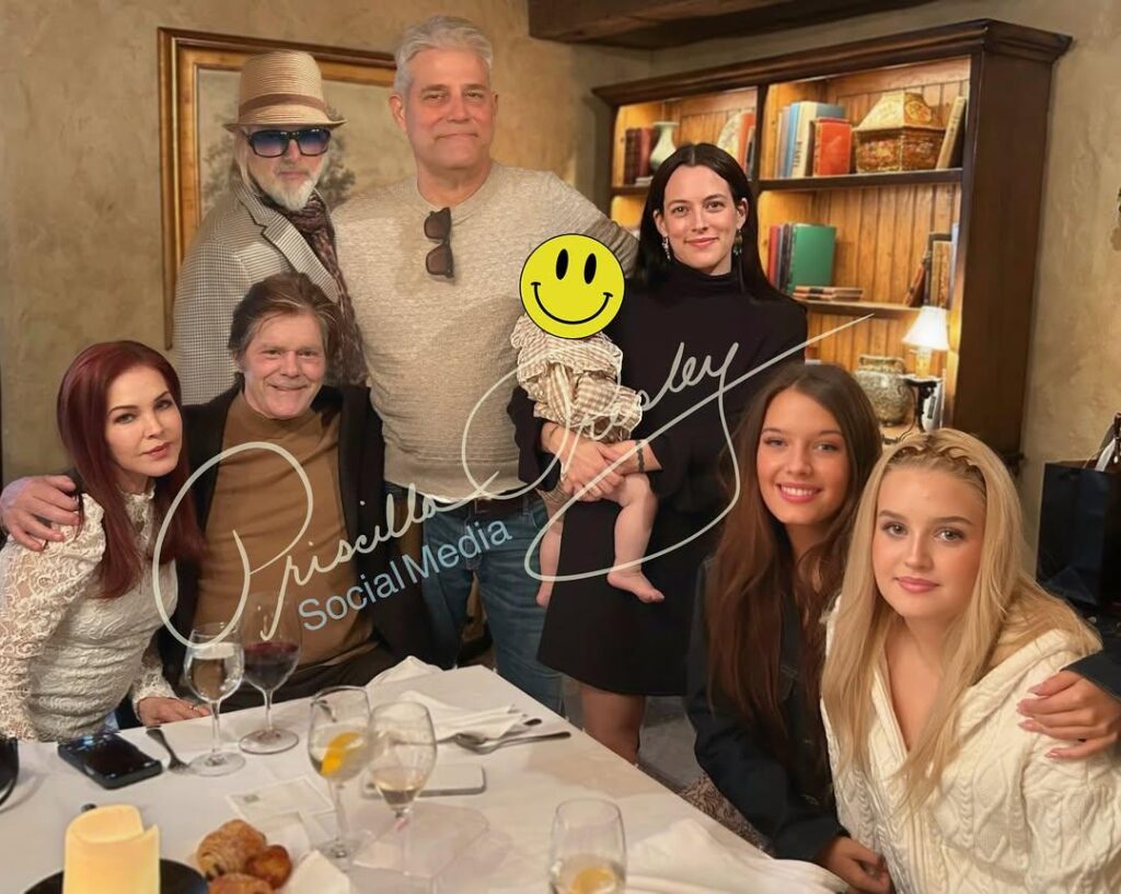 Priscilla Presley shares united holiday photo amid family legal drama Priscilla Presley shares united holiday photo amid family legal drama