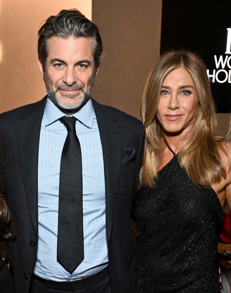 Jennifer Aniston and Boyfriend Jim Curtis Will Reportedly Reach a Special Relationship Milestone This Christmas Yahoo entertainment home