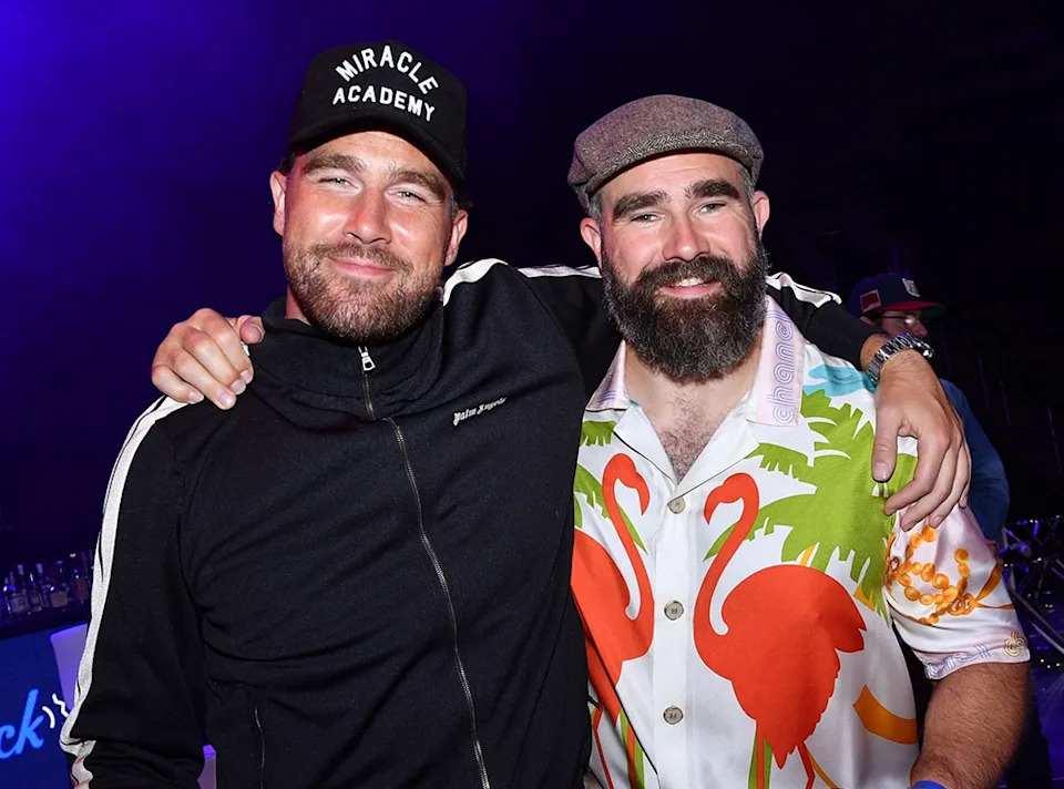 Travis Kelce, Jason Kelce