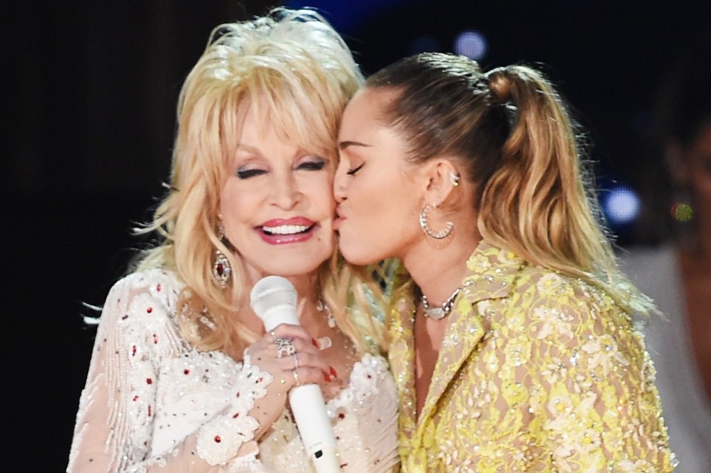 Miley Cyrus Shares Update on Dolly Parton’s Health Miley Cyrus Shares Update on Dolly Parton’s Health
