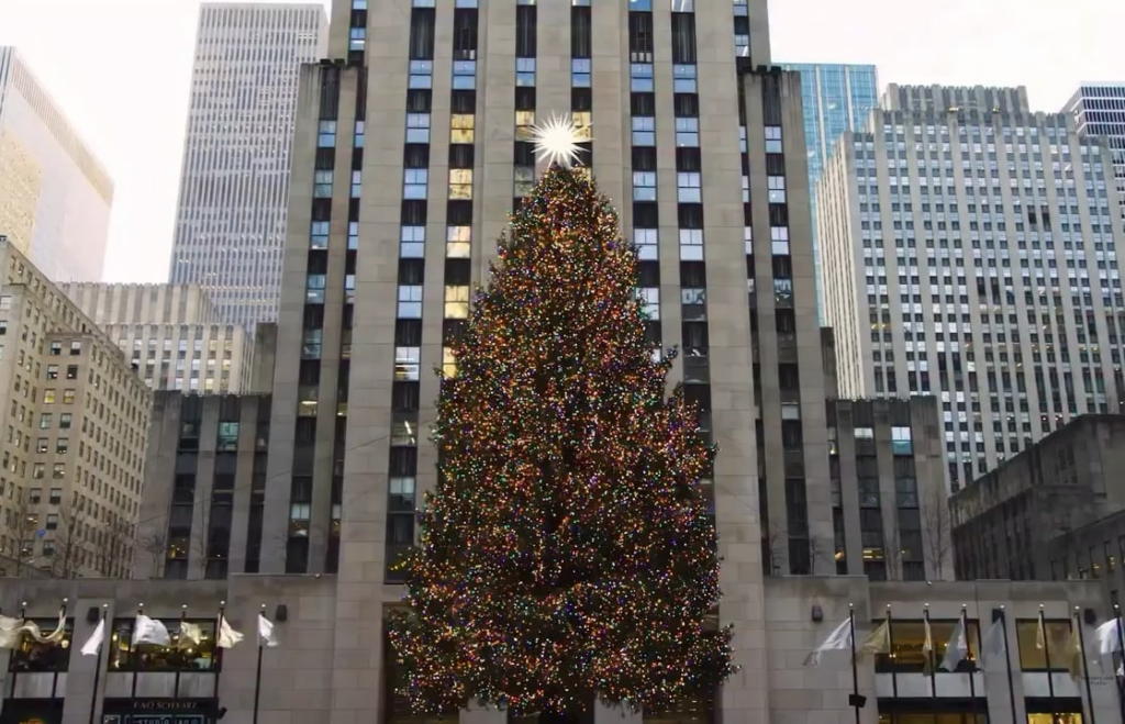 SNL promo featuring Ariana Grande, who is hosting this Saturday, December 20th!