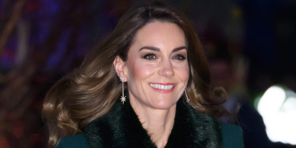 How to get a royal Christmas card from Princess of Wales & other favourite royals
