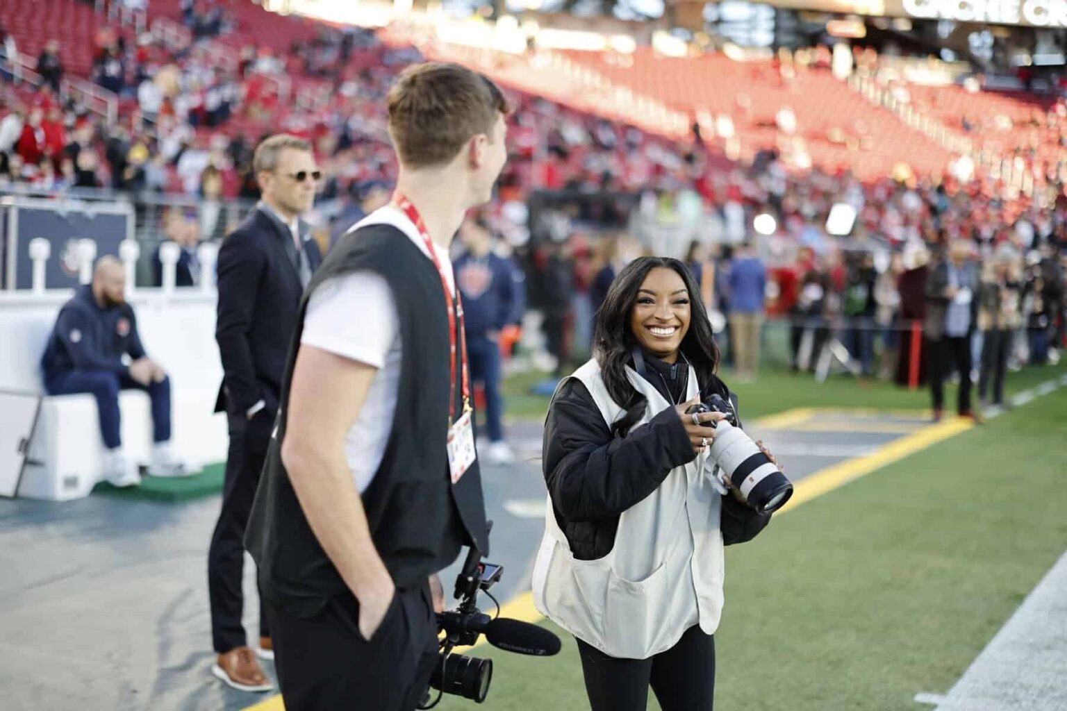Simone Biles Joins NFL Celebrity Photographer Series During Sunday Night Football Simone Biles Joins NFL Celebrity Photographer Series During Sunday Night Football