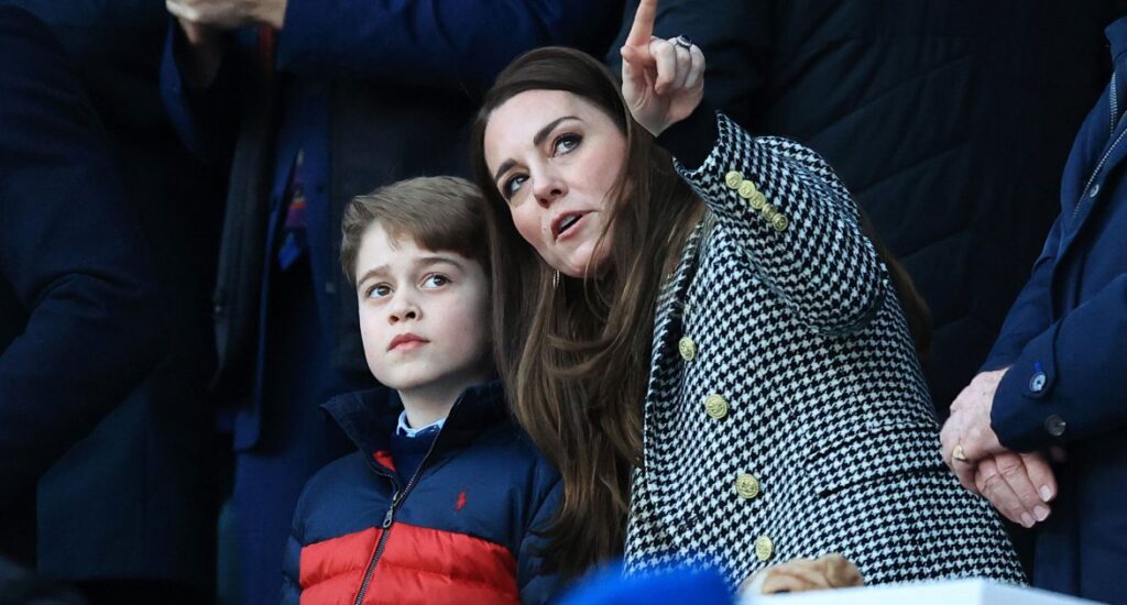 Prince George’s Non-Traditional Christening – PureWow Prince George’s Non-Traditional Christening - PureWow