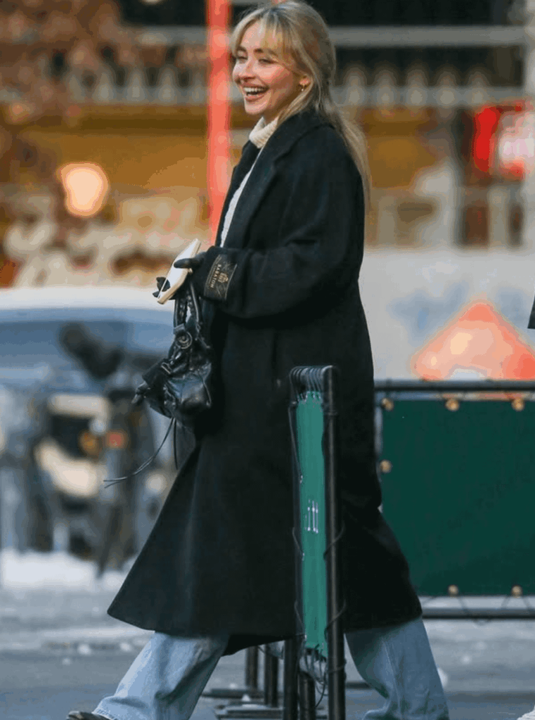 Sabrina Carpenter at Bar Pitti with Sergio Kletnoy