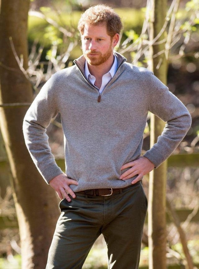 Regal Style Diaries 👑: Prince Harry’s casual style