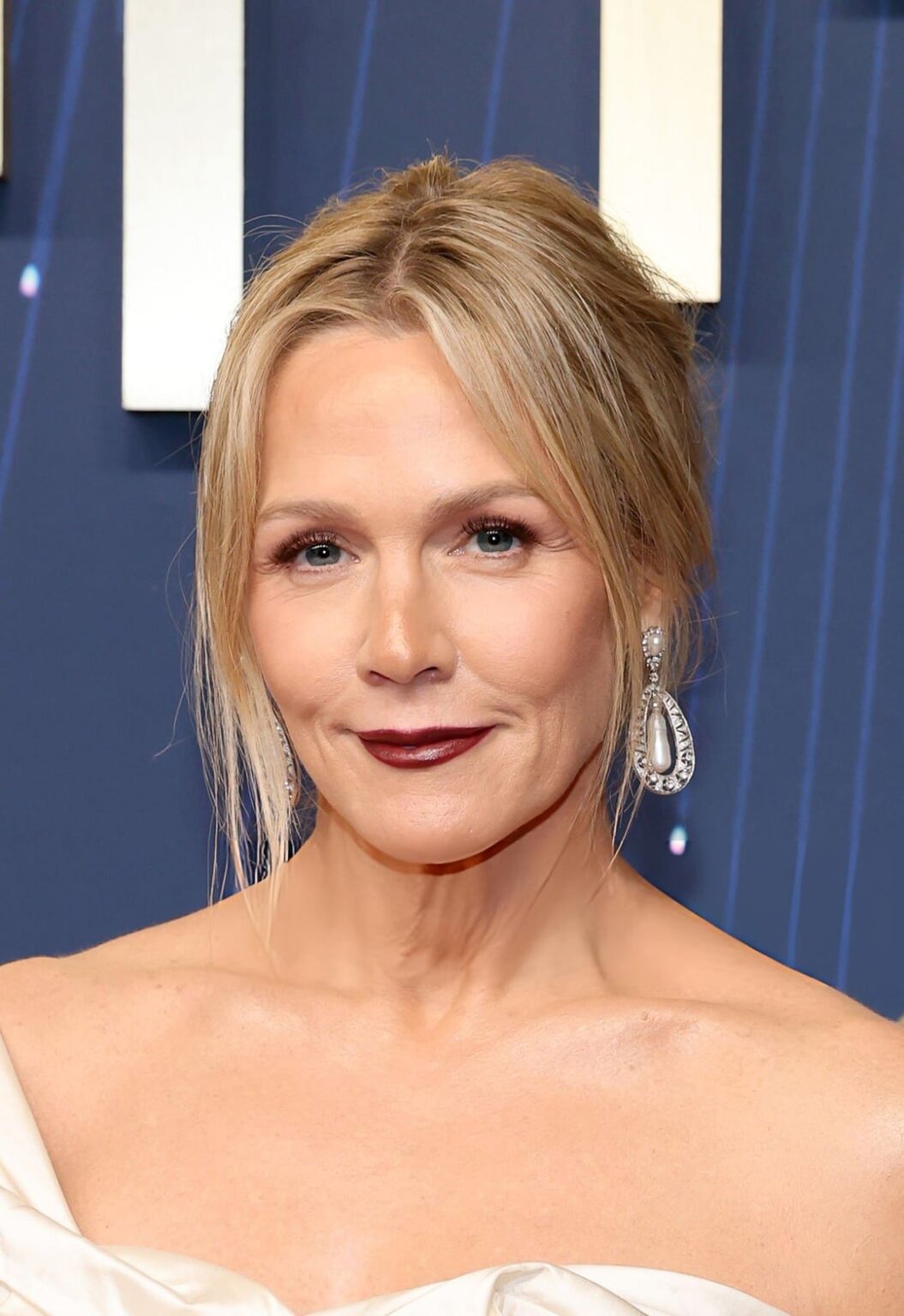 Jennie Garth attends the 77th Primetime Emmy Awards at Peacock Theater on September 14, 2025
