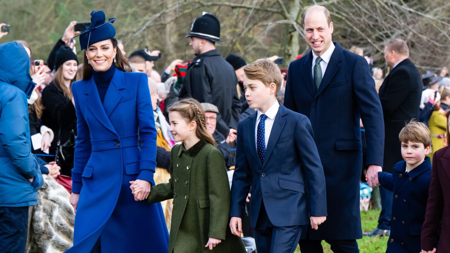 Festive tradition that’s ‘frowned upon’ in the Royal Family Festive tradition that's 'frowned upon' in the Royal Family