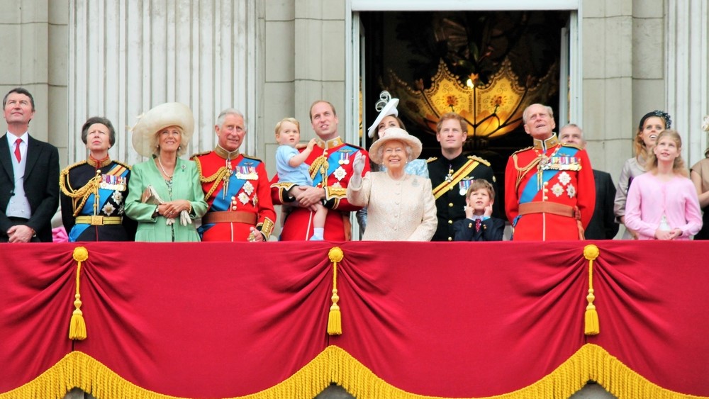 Buckingham Palace loses spotlight as royal family moves outside London Buckingham Palace loses spotlight as royal family moves outside London