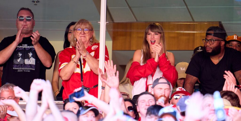 Taylor Swift Celebrates Her Birthday Weekend With a Chiefs Game