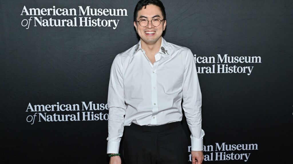 Bowen Yang to leave ‘SNL’ mid-season after major cast exodus Bowen Yang to leave 'SNL' mid-season after major cast exodus