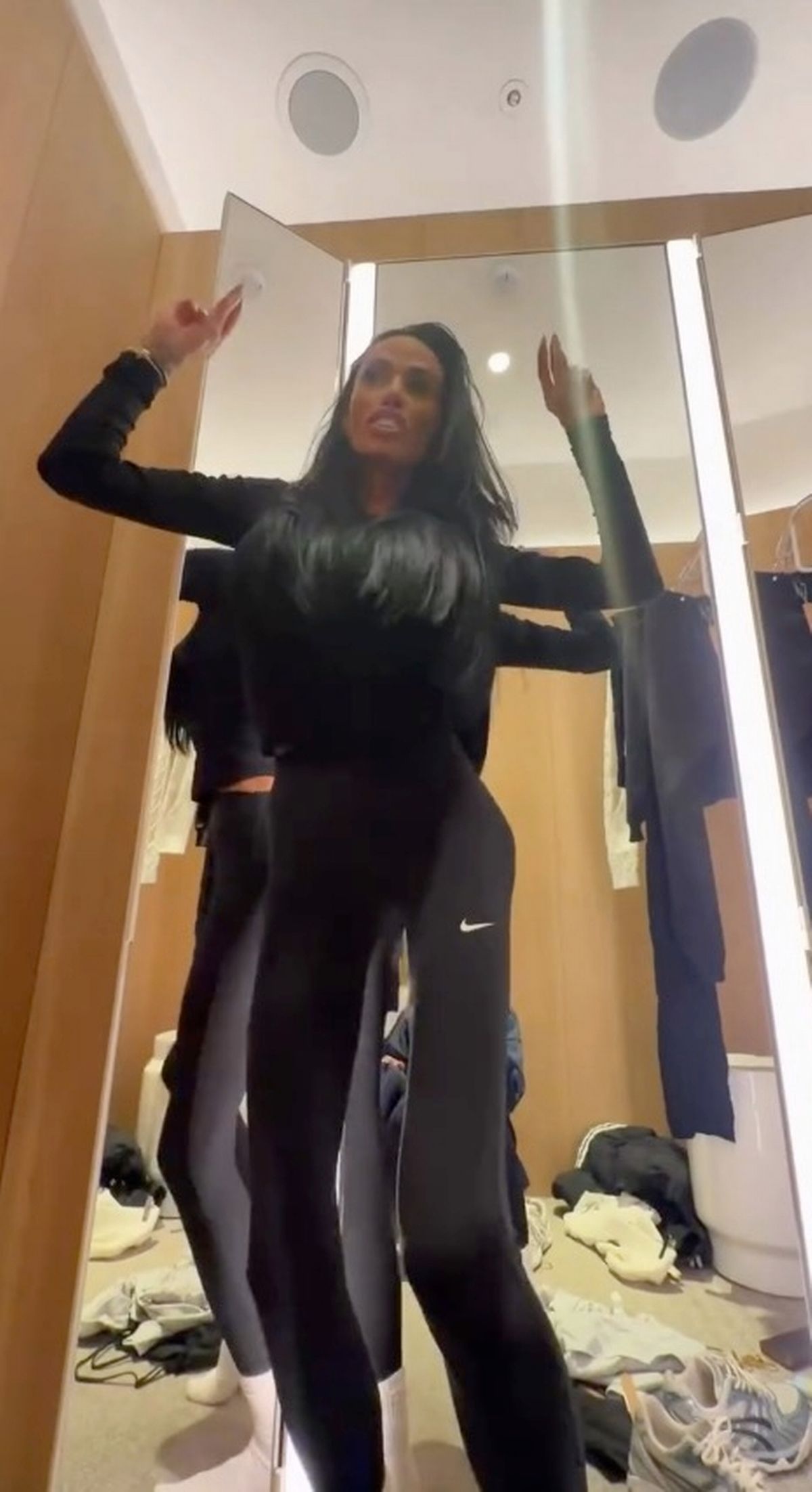 Sources told the Mirror that those in Kate's inner-circle have had 'honest' conversations with her