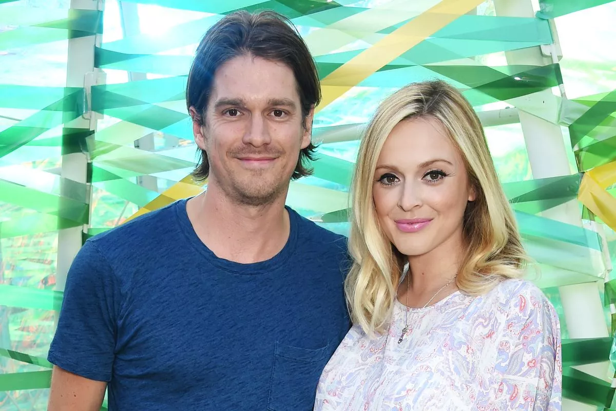 Jesse Wood (L) and Fearne Cotton