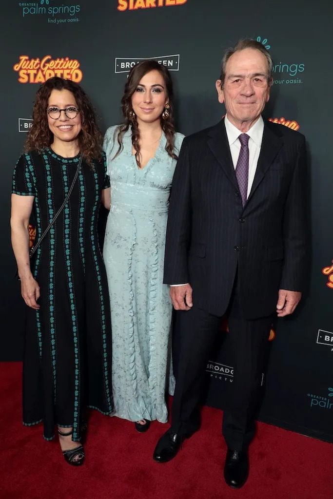 Dawn Laurel-Jones, Victoria Jones, Tommy Lee Jones