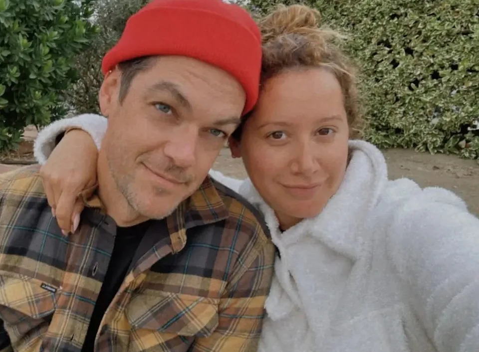 In the essay, which was titled "Breaking Up With My Toxic Mom Group," Tisdale accused her former friend group of "always" leaving her out, adding that she felt "drained" after spending time with them. <span class="image-credit">(Instagram)</span>