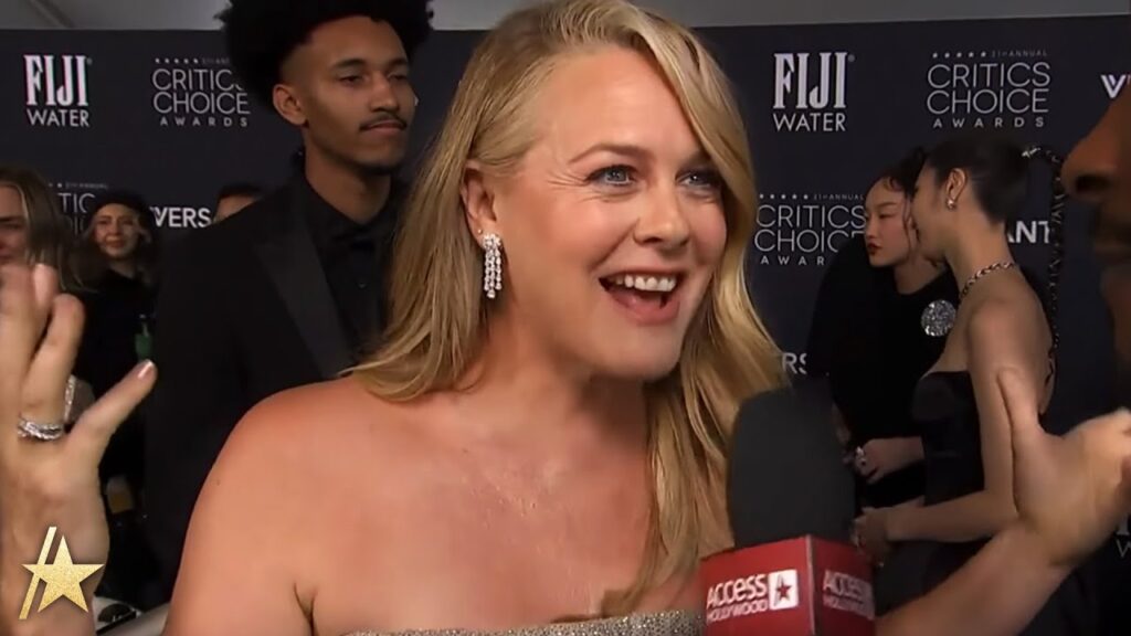 Alicia Silverstone Raves Over ‘Bugonia’ Costars Emma Stone & Jesse Plemons Alicia Silverstone Raves Over ‘Bugonia’ Costars Emma Stone & Jesse Plemons