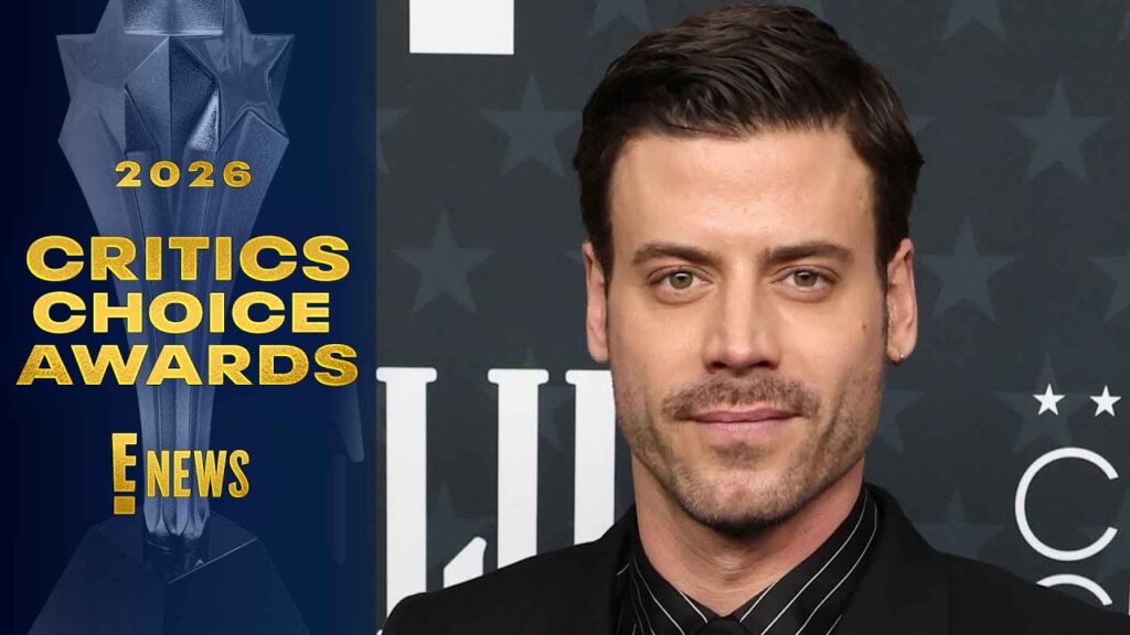 Everyone Loves Heated Rivalry & It's Not the Sex, Says François Arnaud | Critics Choice Awards