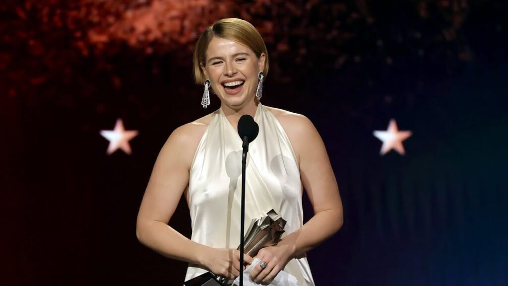 Critics Choice Awards 2026: Why Jessie Buckley Says Filming ‘Hamnet’ Felt "Pretty Sexy”