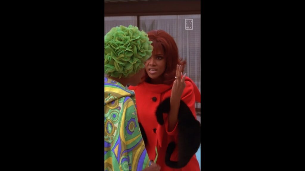 Vivica Fox & Halle Berry from 0️⃣ to wig snatch real quick. 😤 #shorts #halleberry #vivicafox