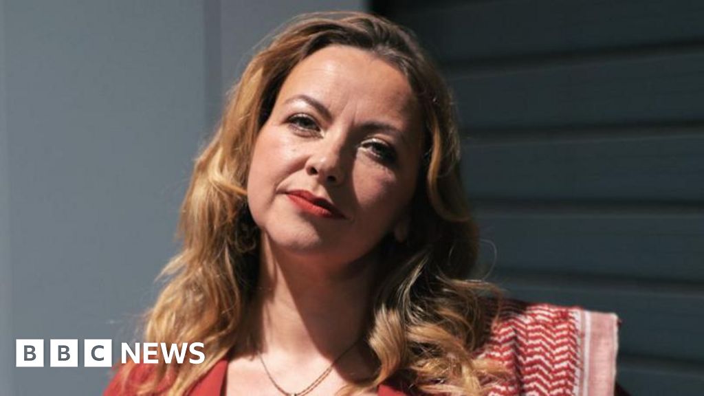 Charlotte Church says she ‘would be dead’ without dad’s help Charlotte Church says she 'would be dead' without dad's help
