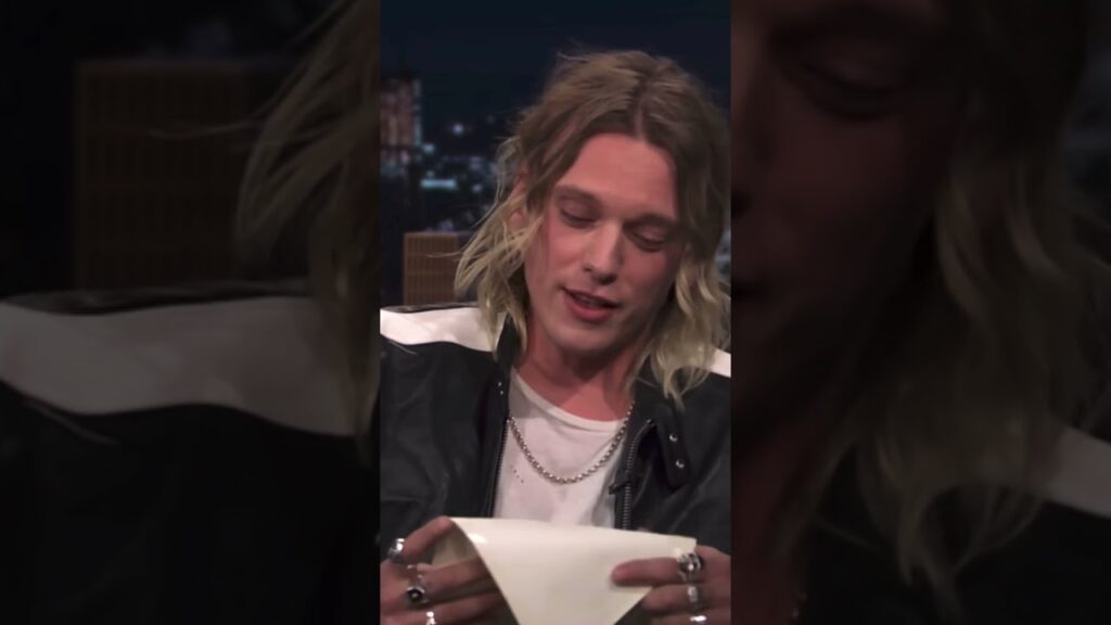 Stranger Things' Jamie Campbell Bower reads hilarious question from co-star Jake Connelly #shorts