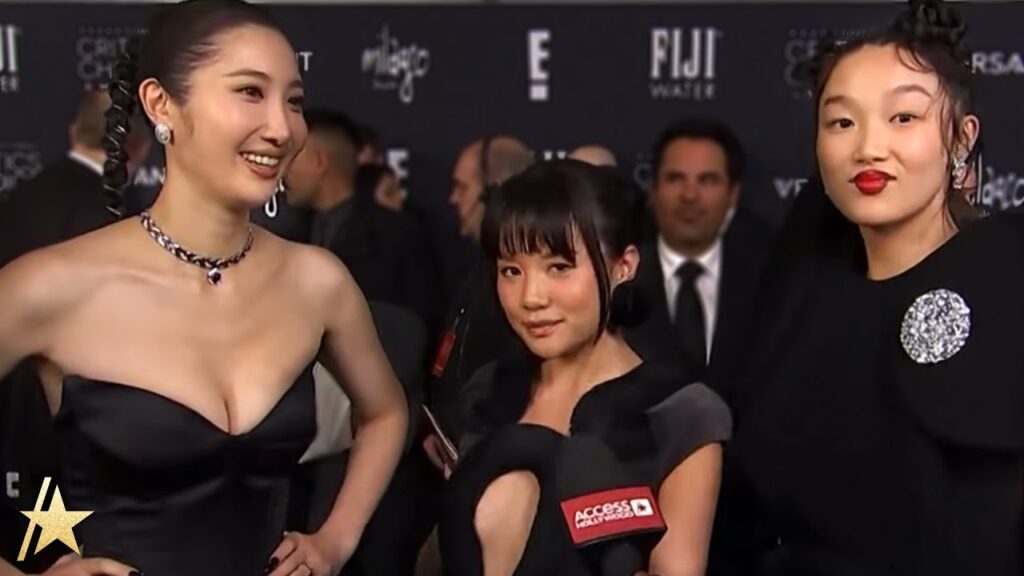 HUNTR/X Reveal Who Led Their Critics Choice Looks In Group Chat HUNTR/X Reveal Who Led Their Critics Choice Looks In Group Chat