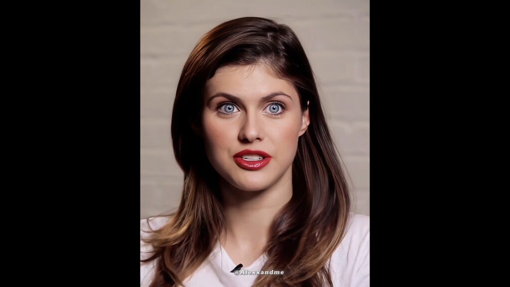 Her eyes are so blue 💙#eyes #blueeyes #alexandradaddario #ytshorts