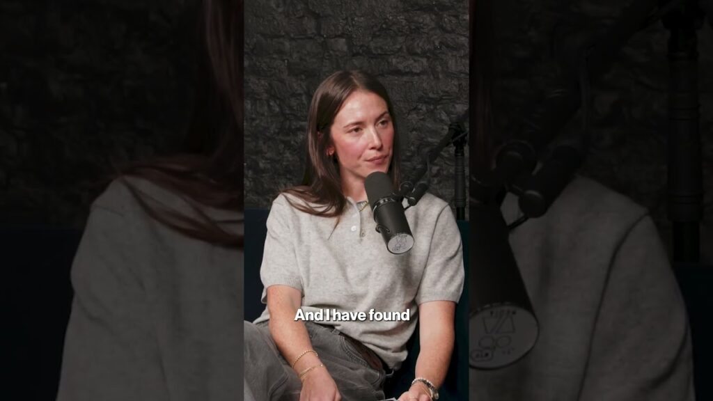 Mandy Moore makes cryptic comment about changing friendships after Ashley Tisdale drama #shorts