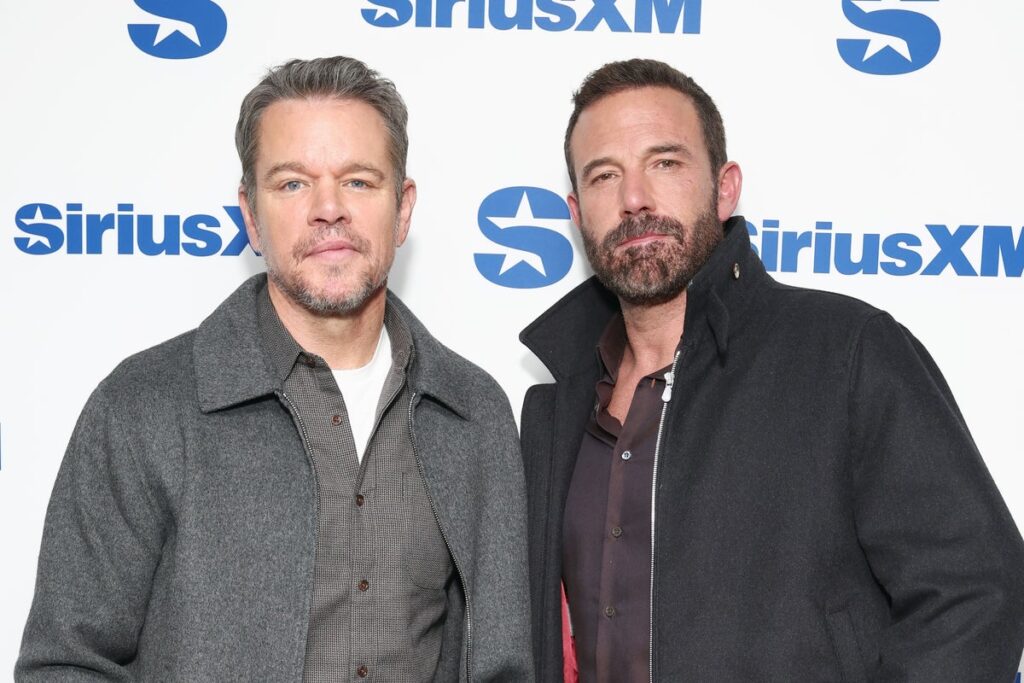 Ben Affleck and Matt Damon give new film’s 1,200 crew members back-end bonuses Ben Affleck and Matt Damon give new film’s 1,200 crew members back-end bonuses