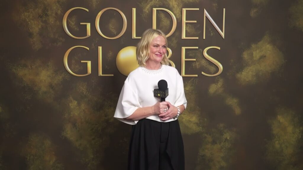 Amy Poehler Interview | 83rd Annual Golden Globes