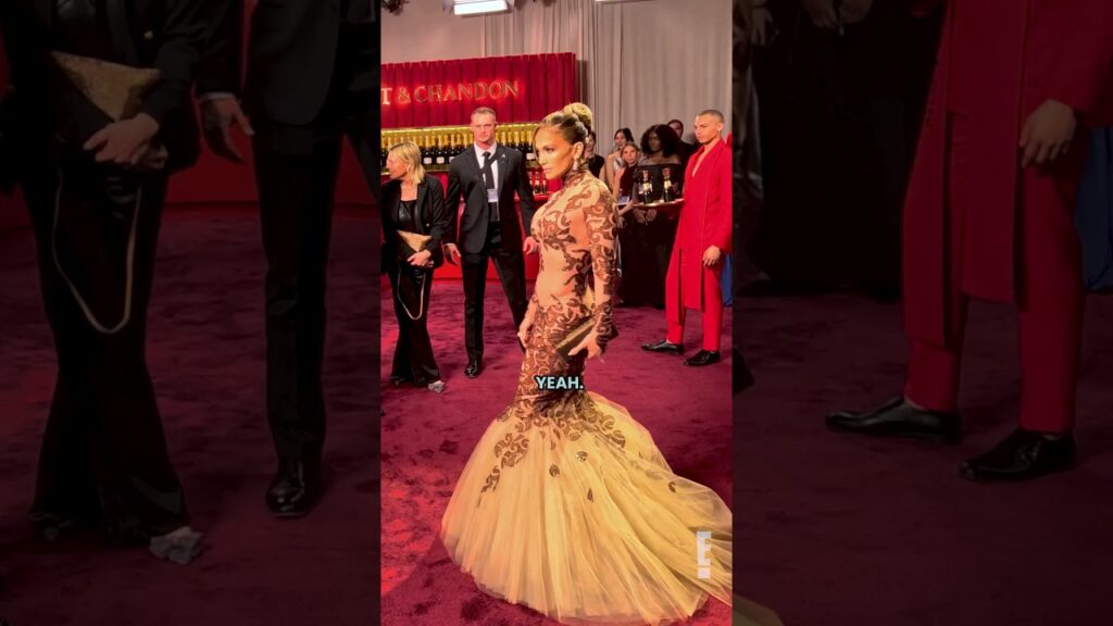 We'll be up all night thinking about how good Jennifer Lopez looked at the #GoldenGlobes #Glambot.
