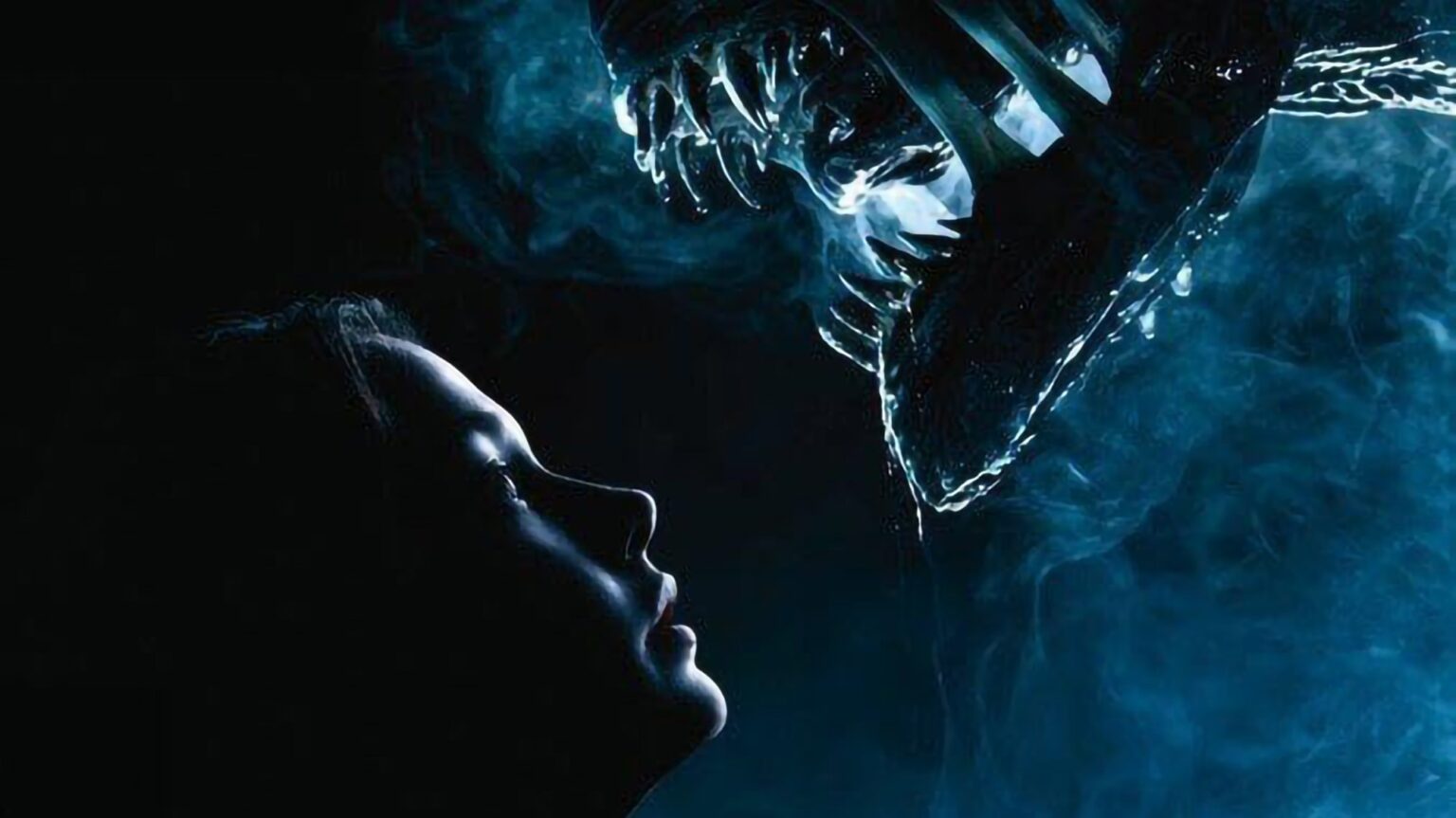 One of 2024’s Best Sci-Fi. Horror Movies Is a Major Streaming Hit 2 Years Later Cailee Spaeny and a Xenomorph in Alien: Romulus