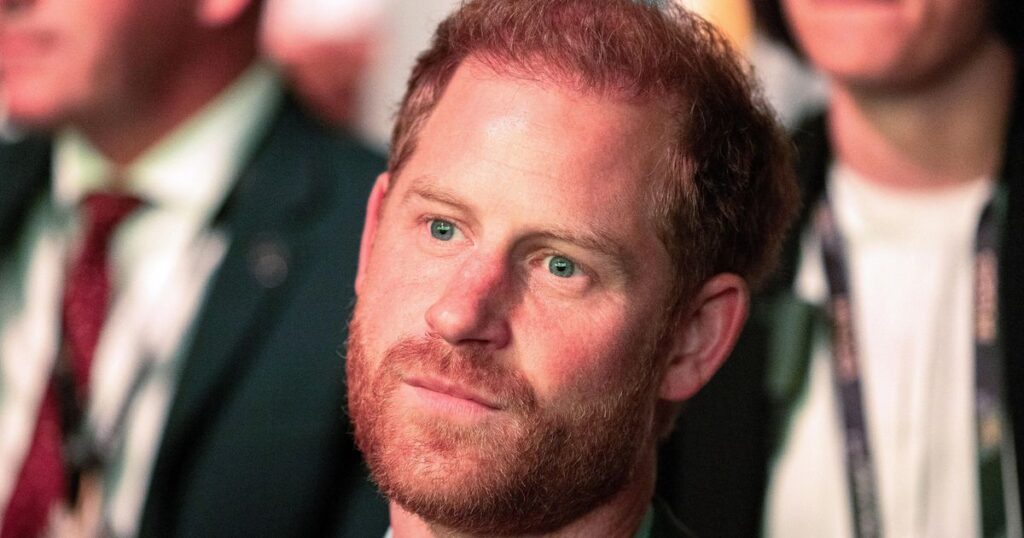 Prince Harry is ‘raising white flag’ with Prince Willam as major UK event looms Daily Mirror